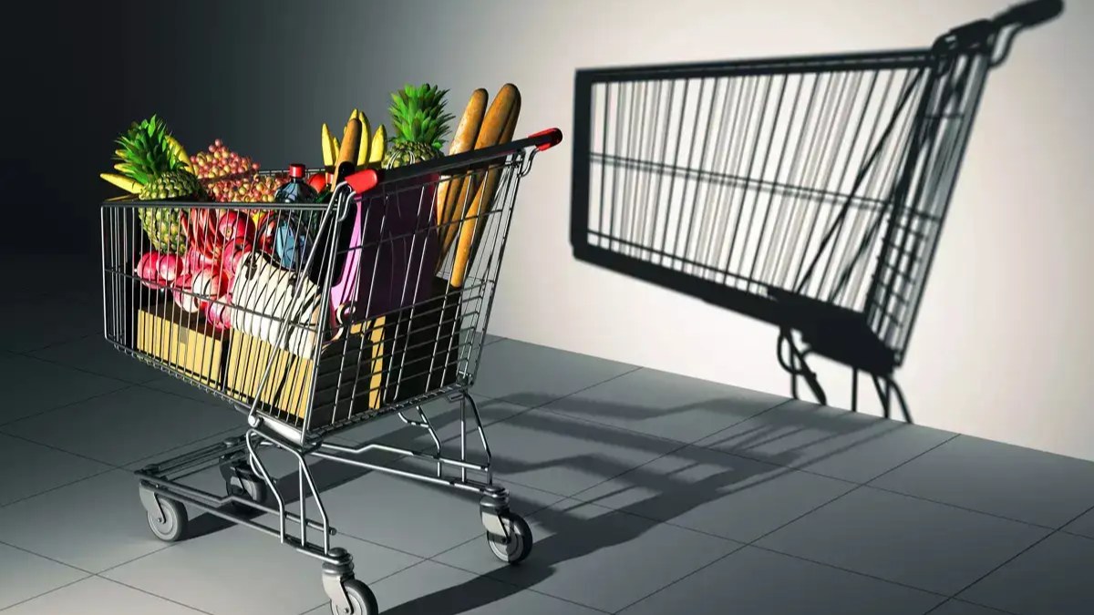How grocers can outprice e-commerce — winning the basket battle in 2025